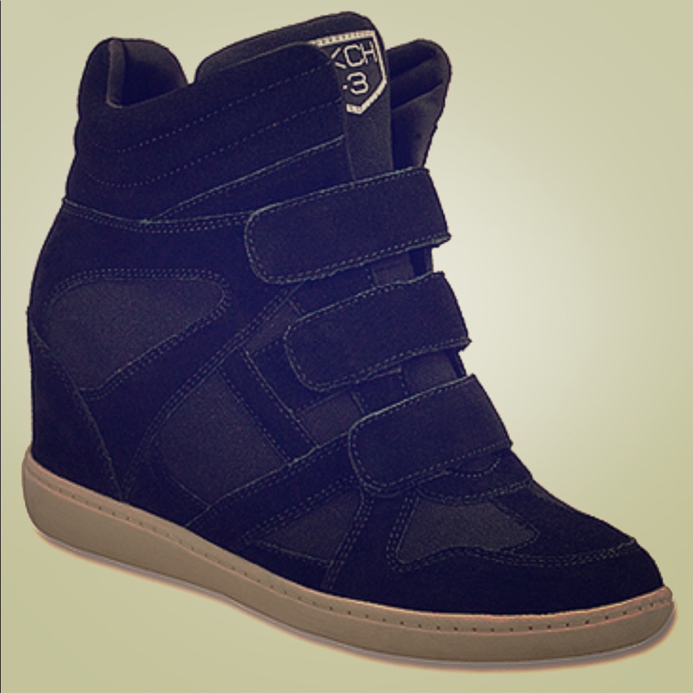 DISO: Skechers 3 Plus Raise the Bar Wedge Sneaker